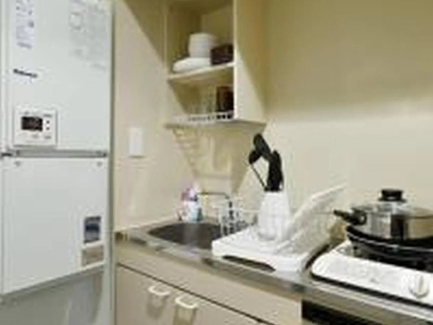 Ferienwohnung コンフィデンスロン401 Ōsaka